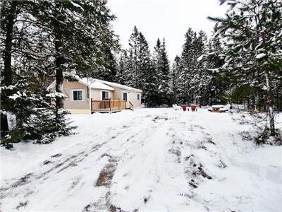 Le Chalet Cosy prs du Mont Tremblant et Mont Blanc