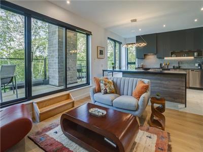 Les repres- New PENTHOUSE close to Mount Orford