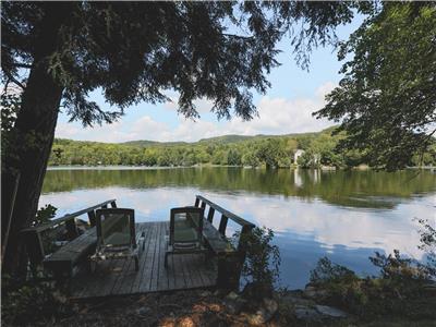 Chalet l'Authentique Spa, Sauna et Lac!!