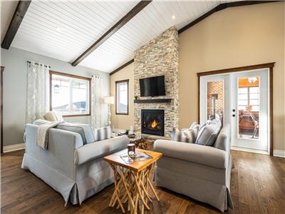 Le Rve Tremblant - Mountain chalet with hot tub