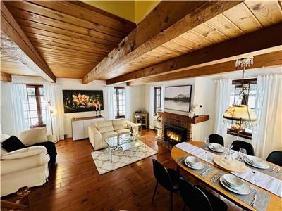 Getaway house farmhouse and contemporary Short and long term rental