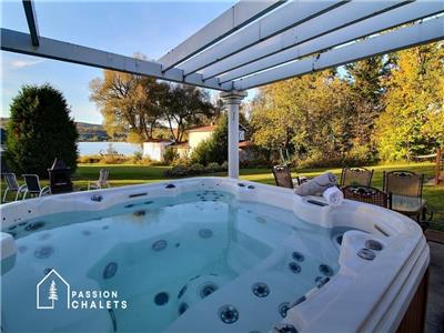 * PASSION CHALETS * | LE MONARQUE | SPA - SAUNA - WATERFRONT