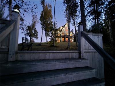 Waterfront cottage located in New Brunswick - turnkey