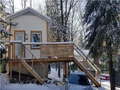 Tiny comfy chalet at Lac--la-truite