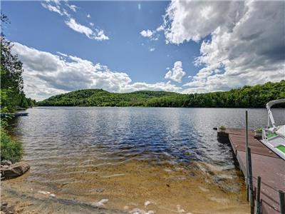 Casa Carpe - Beautiful lakefront property w/ fireplace & spa