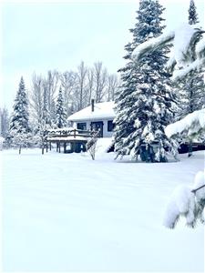 Chalet for rent holiday lake