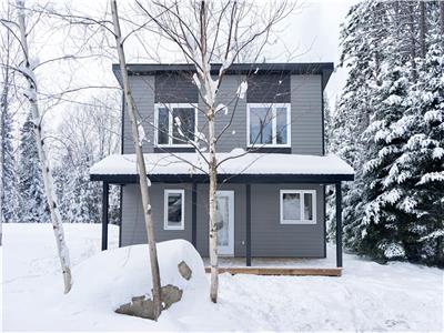 Chalet Ullaakut avec Spa et Pole  Bois