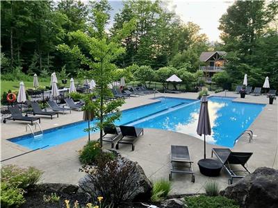 Condo 2 BD Bike IN /OUT, Ski IN/OUT,  Direct Access to Hiking / Ski trails -  With Pool