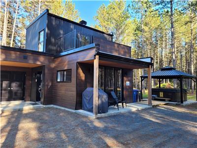 Le.fameux chalet des patriotes