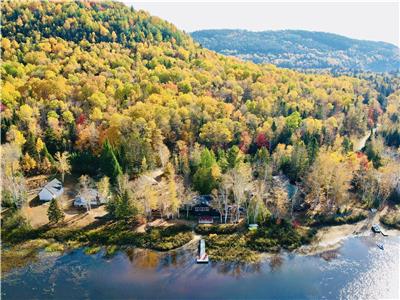 SAUF AU CHALET - LE HÉRON (BORD DE LAC, SPA, COUCHERS DE SOLEIL, KAYAKS-PADDLE, 4 CHAMBRES FERMÉES)