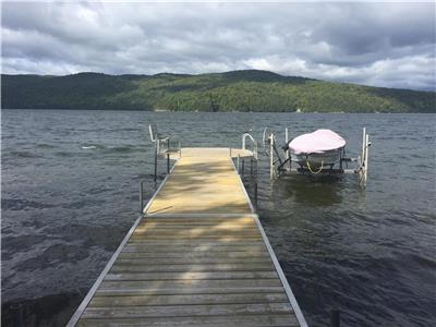 Chalet directement sur le bord du lac Massawipi