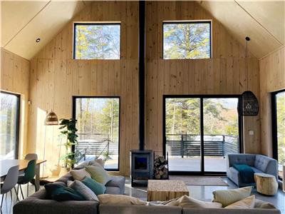 Chalet scandinave dans les Laurentides