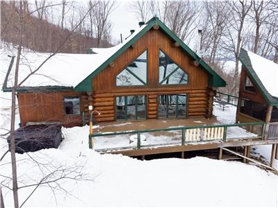 Domaine fort d'eau - Chalet en bois rond avec accs au Lac Simon