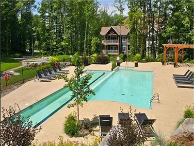 Condo 3 chambres Ski in/out, Vlo In/out et accs direct pistes et sentiers - Cercle des Cantons