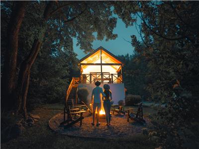 La Dunham Lake Cabin