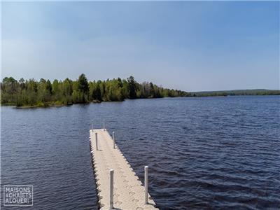 Les Berges du Lac