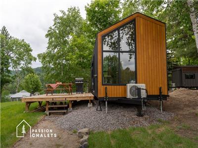 * PASSION CHALETS * | TINY CHALET LE NORDIK | LAKE - MODERN - FIRE PIT