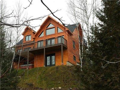 Magnifique chalet locatif cl en main, tout quip!