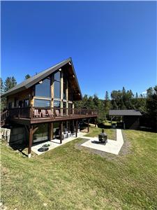 Chalet Le Cerf Blanc - Spa/Foyer/Rivire - Mauricie