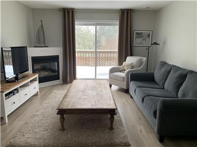 Condo/Chalet - 8 mins from Ski Mont Orford