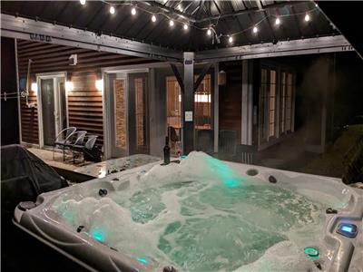 Grand chalet avec spa prs de Tremblant