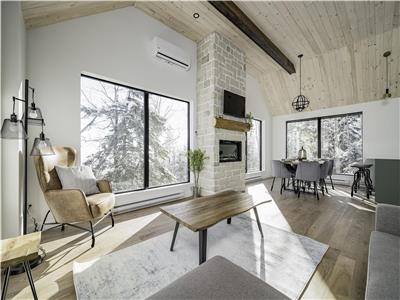 Chalet Elys-Magnifique proprit dans les montagnes, avec vue et spa, 10 minutes du Massif