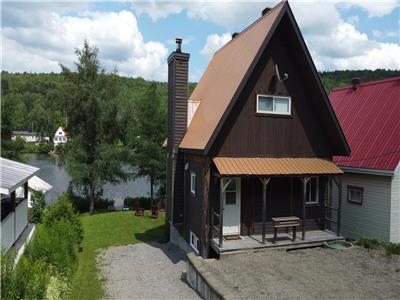 Chalet Rustique, bord de lac, spa