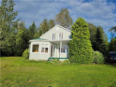 Chalet du Lac den, Saint-Stanislas