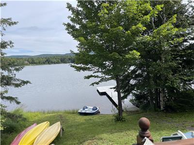 Front lake cottage