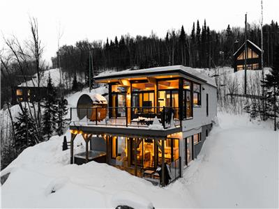 Ski Condo with Spa or Sauna | Mountain | L'Élégant et la Bohème