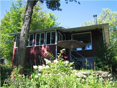 Chalet bord du lac Par, Chertsey