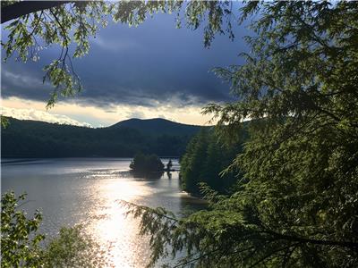 Chalet BORD DE L'EAU – Bolton-Est | Cantons-de-l'Est