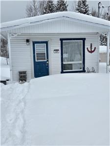 Chalet Grosses-Roches 481 rte 132 Est