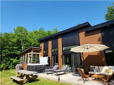 Chalet Orkidea, SPA, Lac Lili Access