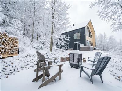 Hot Tub & Mountain | Chalet Le Valkëa