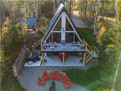 Chalet A-FRAME en Mauricie* Vue Imprenable et Tranquillité & SPA *
