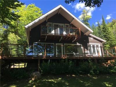 Bord de lac, 3 chambres à Montcalm