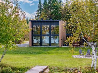 CHALET MAKA · Spa et Bord de l'eau