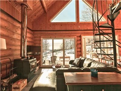 *PASSION CHALETS* | LES DOMAINES CACHÉS | LAKE ACCESS - LOG CABIN - BBQ - SPA - FIREPLACES - GAZEBO