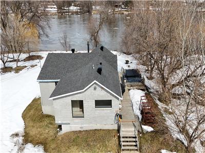 Chalet Scott SPA sur riviere