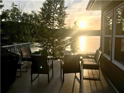 Waterfront Lac Lovering, Solstice & Spa