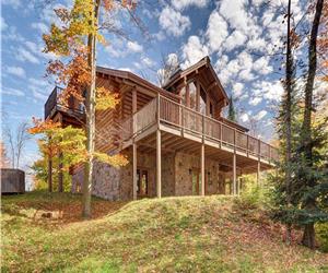 7 Bedroom, 5 bathrooms, sleeps 16