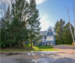 Charming cottage in St-Donat