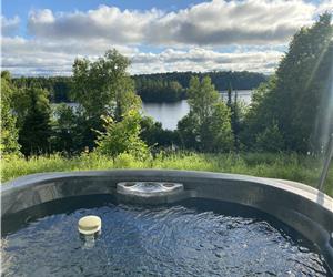 Bord de l'eau LAC LESAGE SPA, WIFI, Arcade, ping-pong, basket,fooseball