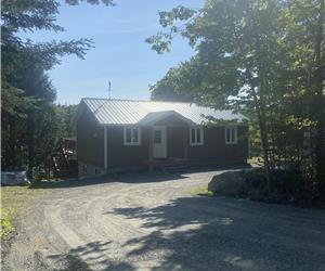 Chalet O'Nuallan , bord de l'eau, lac navigable