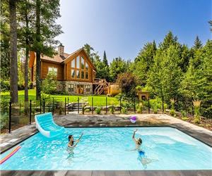 Chalet Red Deer Spa (Fiddler Lake)