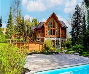 Chalet Golden Bear Spa (Lac Fiddler)