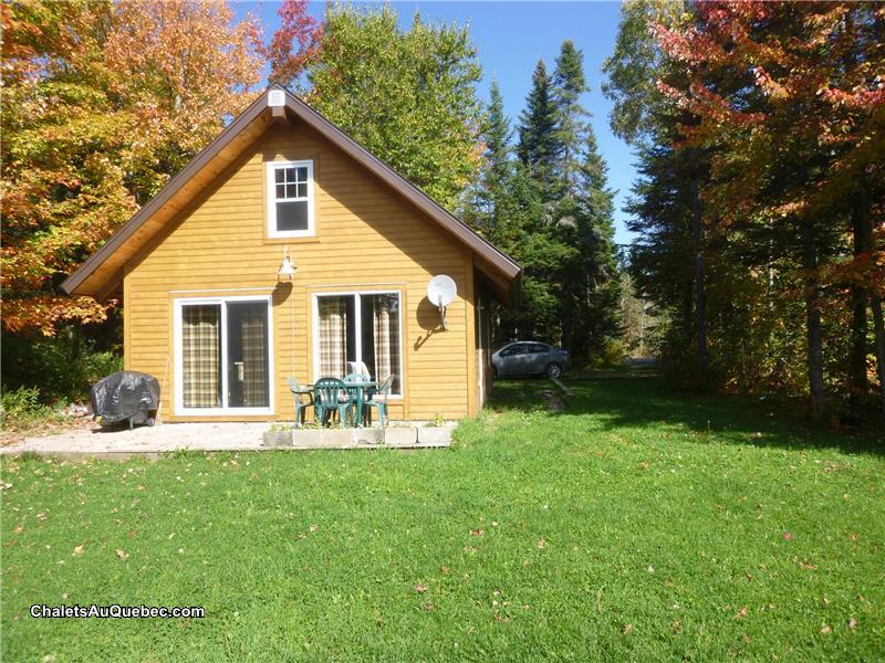 Chalet du Lac trois Milles Chalet à louer SteCéciledeWhitton OR