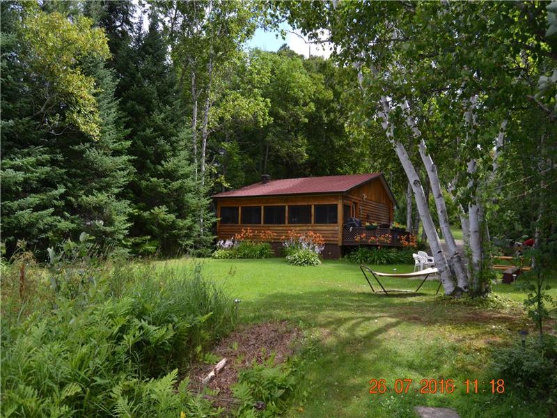 Le Relaxant Chalet à louer MontLaurier OR13578 ChaletsAuQuebec