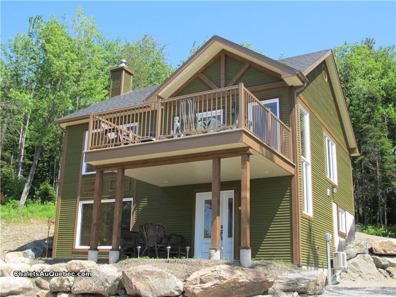 Le Plaisance Magog Cottage Rental PL13642 ChaletsAuQuebec